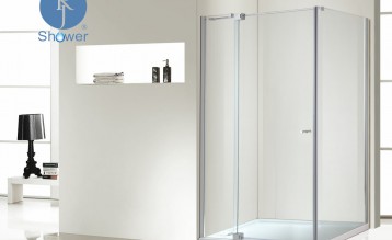 在面積有限的衛生間里，安裝簡易淋浴房最實際！